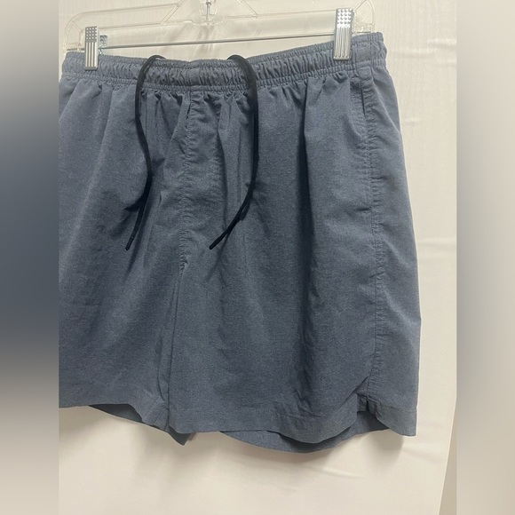 Chubbies 5.5” Inseam Men’s Shorts Size Large - Picture 4 of 7